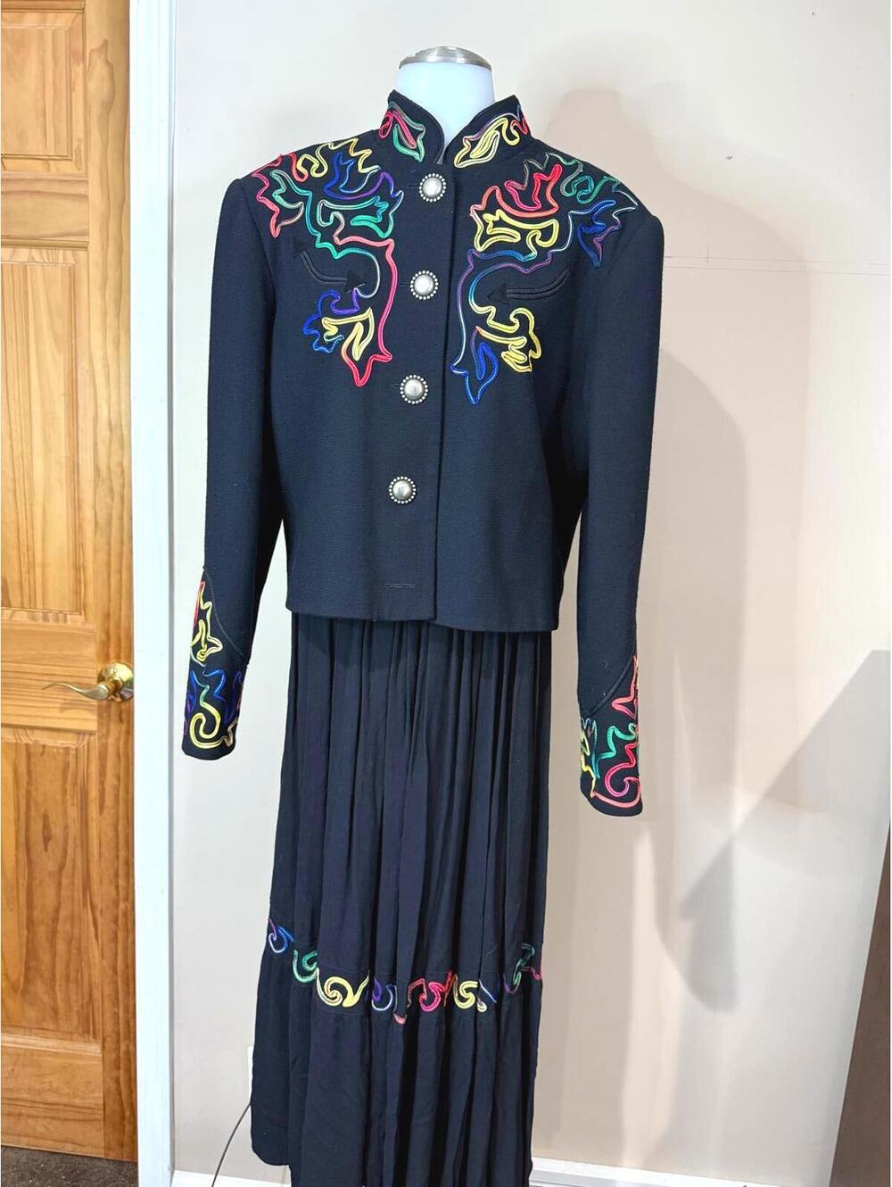 scully by marsha wright western Black Embroidered Button-Up Jacket and Skirt set